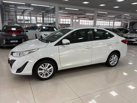 TOYOTA YARIS 1.5 16V FLEX SEDAN XL MULTIDRIVE